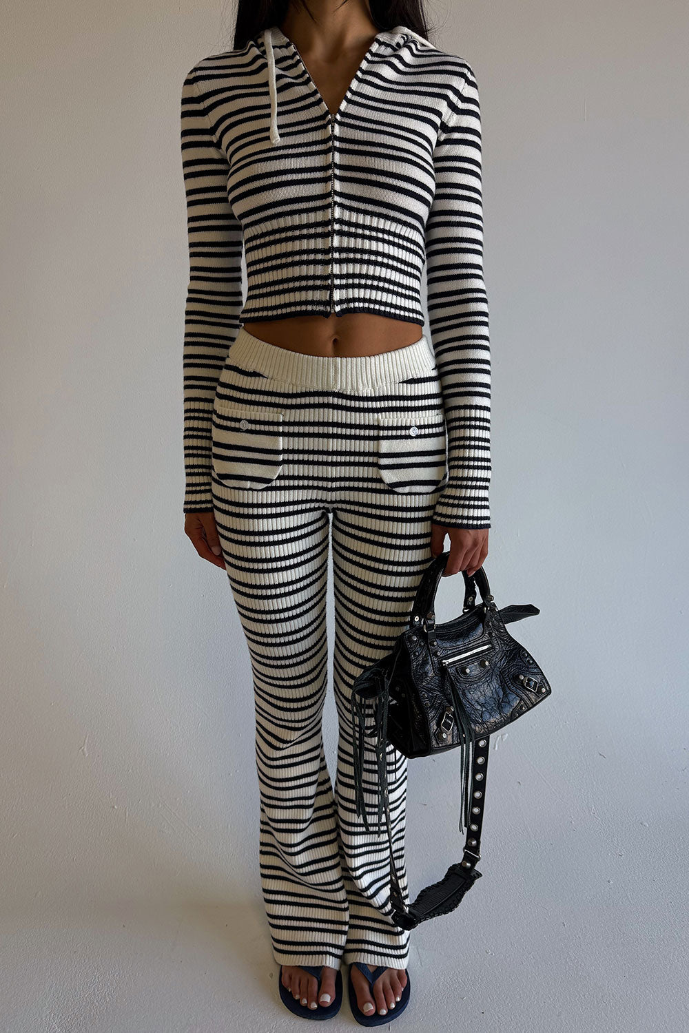 WarehouseSale-Tile-AimeexCamden-StarlitStripe2